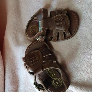 Vtg. With tag superoos girls sandals size 4